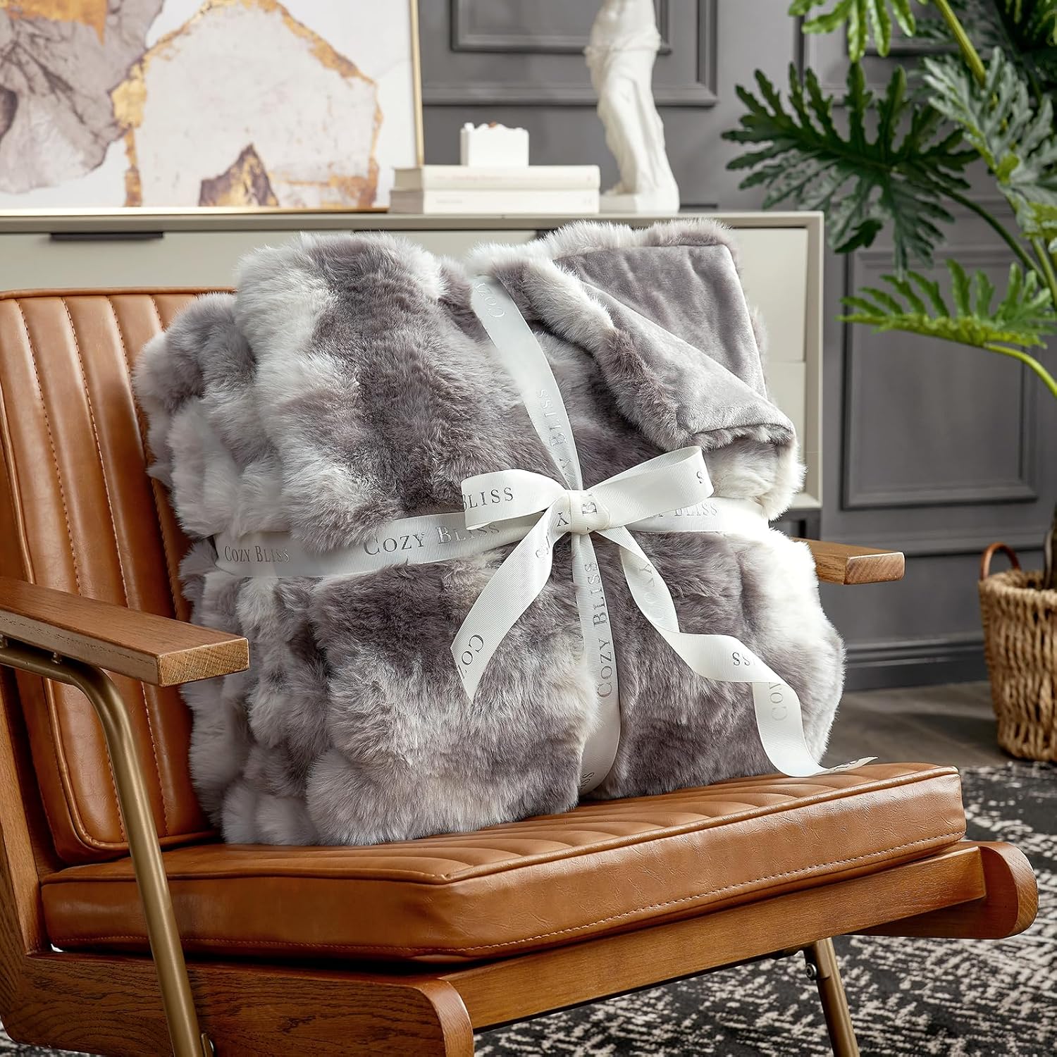 Cozy Bubble Plush Throw